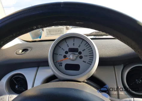 2004 Mini Cooper from USA, damaged, VIN WMWRC33454TC54385